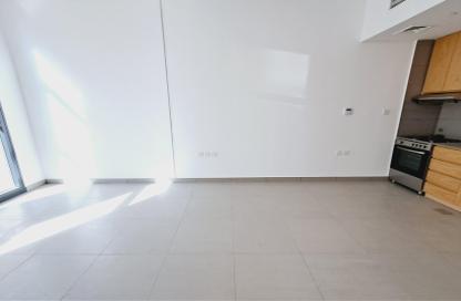 Apartment - 1 Bathroom for rent in Souks Residential - Al Mamsha - Muwaileh - Sharjah