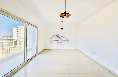 Apartment - 2 Bedrooms - 2 Bathrooms for rent in Al Warsan 4 - Al Warsan - Dubai