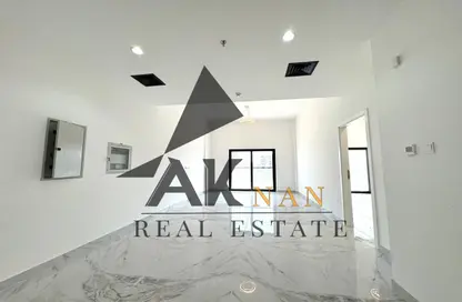 Apartment - 1 Bedroom - 2 Bathrooms for rent in Al Amir Hamad Building - Al Warsan 4 - Al Warsan - Dubai