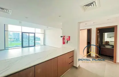 Apartment - 2 Bedrooms - 3 Bathrooms for rent in The Edge - Dubai Investment Park (DIP) - Dubai