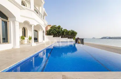 Villa - 4 Bedrooms - 6 Bathrooms for rent in Garden Homes Frond P - Garden Homes - Palm Jumeirah - Dubai