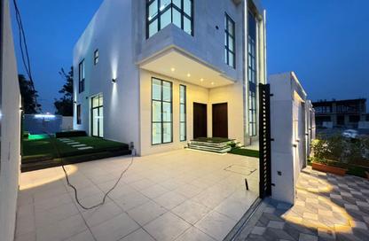 Villa - 5 Bedrooms for sale in Al Zaheya Gardens - Al Zahya - Ajman