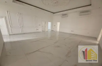 Villa - 7+ Bedrooms - 7+ Bathrooms for rent in Shakhbout City - Abu Dhabi