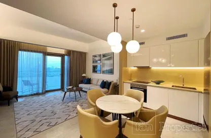 Living / Dining Room image for: Hotel  and  Hotel Apartment - 1 Bedroom - 2 Bathrooms for sale in Address Harbour Point Tower 2 - Address Harbour Point - Dubai Creek Harbour (The Lagoons) - Dubai, Image 1