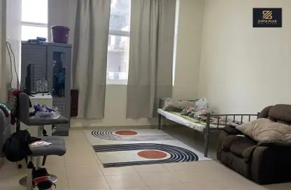 Apartment - Studio - 1 Bathroom for rent in Silicon Gates 4 - Silicon Gates - Dubai Silicon Oasis - Dubai