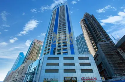 Apartment - 2 Bedrooms - 2 Bathrooms for rent in Burj Al Nujoom - Downtown Dubai - Dubai