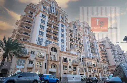 Apartment - 2 Bedrooms - 3 Bathrooms for rent in European - Canal Residence - Dubai Sports City - Dubai