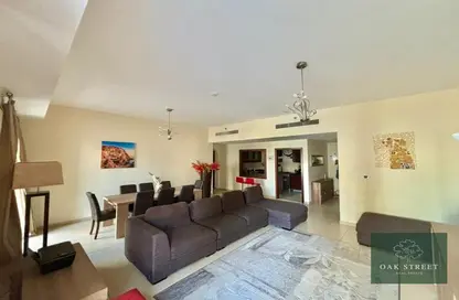 Apartment - 2 Bedrooms - 3 Bathrooms for rent in Rimal 1 - Rimal - Jumeirah Beach Residence - Dubai