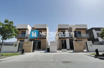 Villa - 6 Bedrooms - 7 Bathrooms for sale in Alreeman - Al Shamkha - Abu Dhabi