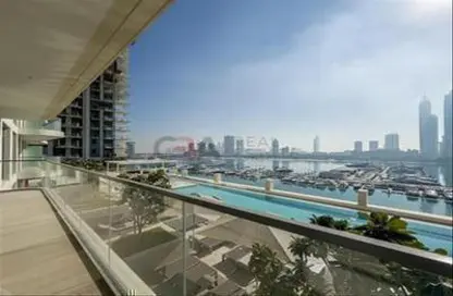 Apartment - 3 Bedrooms - 3 Bathrooms for sale in Marina Vista - EMAAR Beachfront - Dubai Harbour - Dubai