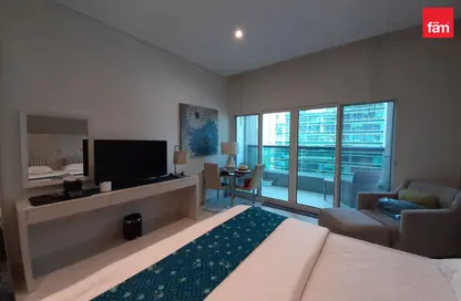 Apartment - 1 Bathroom for sale in The Cosmopolitan - Business Bay - Dubai