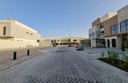 Townhouse - 3 Bedrooms - 3 Bathrooms for rent in Aldhay at Bloom Gardens - Bloom Gardens - Al Salam Street - Abu Dhabi