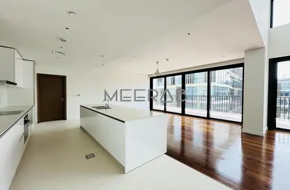 Apartment - 4 Bedrooms - 6 Bathrooms for rent in Building 4B - City Walk - Dubai