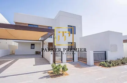 Villa - 5 Bedrooms - 6 Bathrooms for rent in Noya Luma - Noya - Yas Island - Abu Dhabi