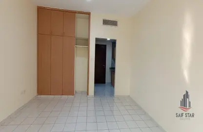 Apartment - 1 Bathroom for rent in International City - Dubai