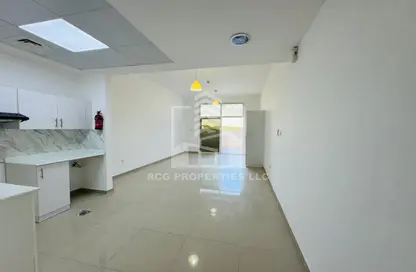 Apartment - 1 Bathroom for rent in Madison Columbus - Majan - Dubai Land - Dubai