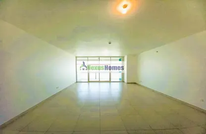 Apartment - 3 Bedrooms - 4 Bathrooms for rent in Al Ain Tower - Khalidiya Street - Al Khalidiya - Abu Dhabi