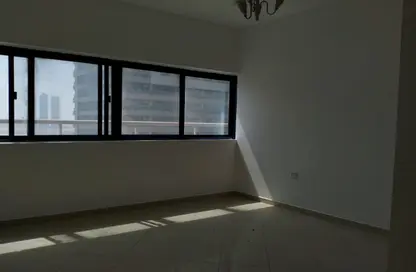 Apartment - 2 Bedrooms - 2 Bathrooms for rent in Safia Tower - Al Majaz 3 - Al Majaz - Sharjah