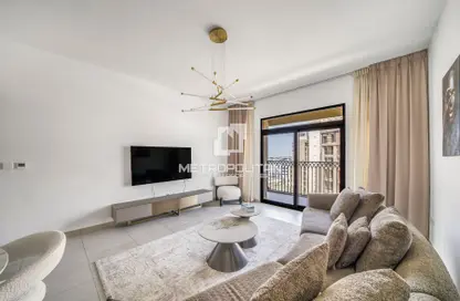 Apartment - 1 Bedroom - 1 Bathroom for sale in Asayel 3 - Madinat Jumeirah Living - Umm Suqeim - Dubai