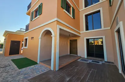 Villa - 4 Bedrooms - 6 Bathrooms for rent in Sur La Mer - La Mer - Jumeirah - Dubai