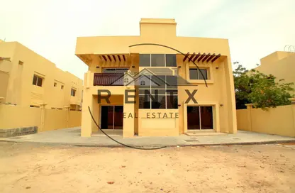 Villa - 4 Bedrooms - 5 Bathrooms for sale in Baniyas - Abu Dhabi