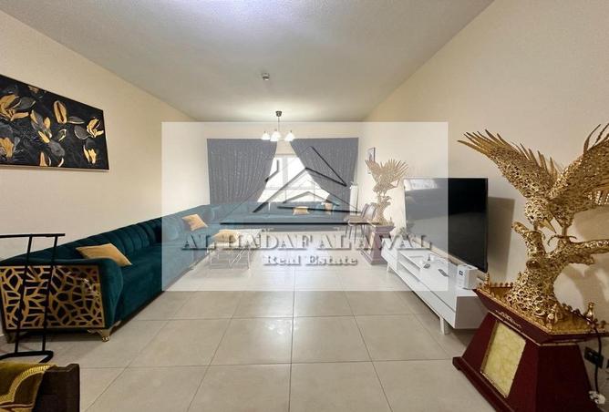 Apartment - 3 Bedrooms - 4 Bathrooms for rent in Asas Tower - Al Khan Lagoon - Al Khan - Sharjah