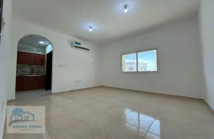 Apartment - 1 Bathroom for rent in Khalifa City A Villas - Khalifa City A - Khalifa City - Abu Dhabi