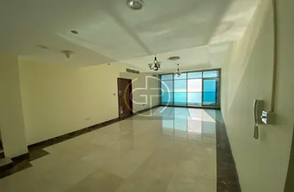 دوبلكس - 3 غرف نوم - 4 حمامات للبيع في مساكن كورنيش عجمان - طريق كورنيش عجمان - عجمان