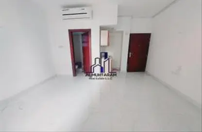 Apartment - Studio - 1 Bathroom for rent in Al Mujarrah - Al Sharq - Sharjah