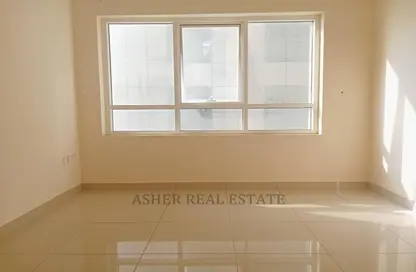 Apartment - 1 Bedroom - 2 Bathrooms for rent in Sarab Tower - Al Khan - Sharjah