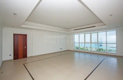 Apartment - 2 Bedrooms - 3 Bathrooms for rent in Al Aryam Tower - Tourist Club Area - Abu Dhabi