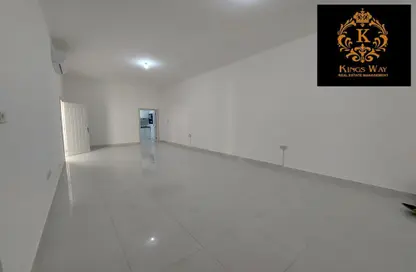 Apartment - 3 Bedrooms - 2 Bathrooms for rent in Shakhbout City - Abu Dhabi