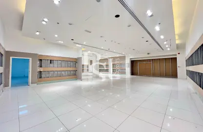 Retail - Studio for rent in Al Seef Village Mall - Al Seef Village - Al Salam Street - Abu Dhabi