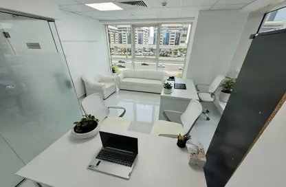 Office Space - Studio - 1 Bathroom for rent in Aspin Tower - Sheikh Zayed Road - Dubai