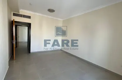 Apartment - 2 Bedrooms - 2 Bathrooms for sale in Riviera Tower - Al Khan Corniche - Al Khan - Sharjah