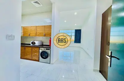 Apartment - 3 Bedrooms - 3 Bathrooms for rent in Daman 1 Building - Dubai South (Dubai World Central) - Dubai