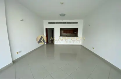 Apartment - 1 Bedroom - 2 Bathrooms for rent in Hub Canal 1 - Hub-Golf Towers - Dubai Sports City - Dubai