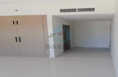 Apartment - 2 Bedrooms - 2 Bathrooms for rent in Al Jurf Industrial 1 - Al Jurf Industrial - Ajman