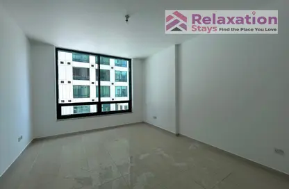 Apartment - 2 Bedrooms - 2 Bathrooms for rent in Hamdan Street - Abu Dhabi