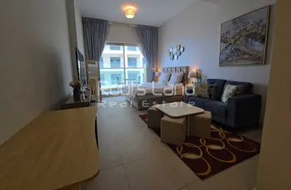 Apartment - 1 Bathroom for rent in Dune Residency - Jumeirah Village Circle - Dubai