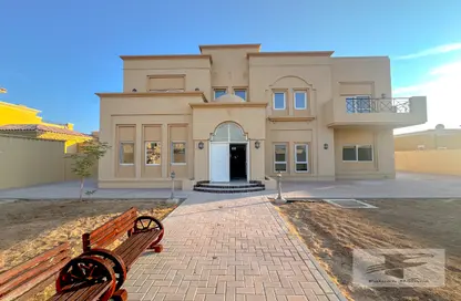 Villa - 4 Bedrooms - 5 Bathrooms for rent in Al Barsha South 1 - Al Barsha South - Al Barsha - Dubai