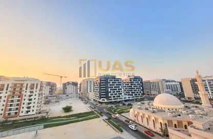 Apartment - 2 Bedrooms - 3 Bathrooms for rent in Jumeirah Garden City - Al Satwa - Dubai