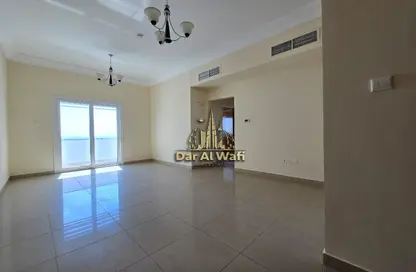 Apartment - 2 Bedrooms - 2 Bathrooms for rent in Al Nahda Complex - Al Nahda - Sharjah