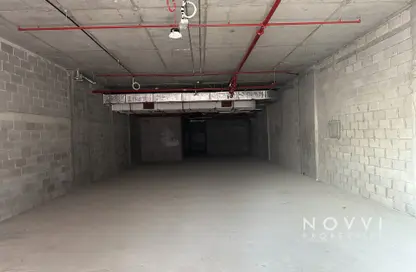 Retail - Studio for rent in Masaken Al Muteena 02 - Al Muteena - Deira - Dubai