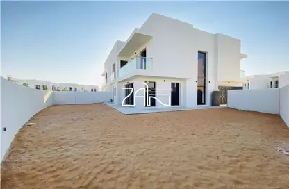 Villa - 4 Bedrooms - 5 Bathrooms for sale in Redwoods - Yas Acres - Yas Island - Abu Dhabi