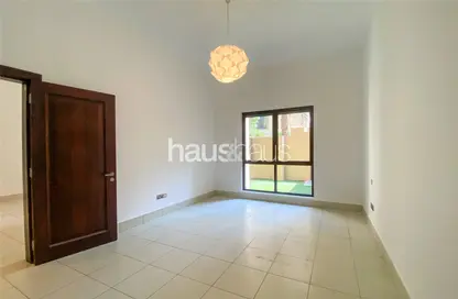 Apartment - 1 Bedroom - 2 Bathrooms for rent in Zaafaran 1 - Zaafaran - Old Town - Dubai