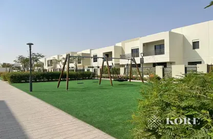 Townhouse - 3 Bedrooms - 4 Bathrooms for rent in Noor Townhouses - Town Square - Dubai