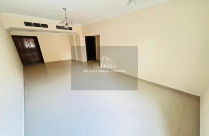 Apartment - 1 Bedroom - 2 Bathrooms for rent in Muwaileh 3 Building - Muwaileh - Sharjah