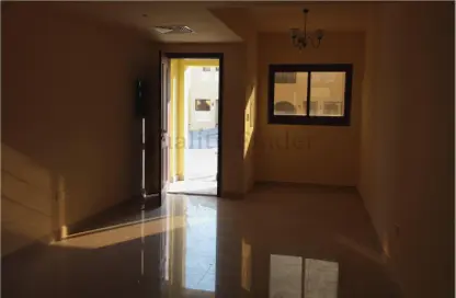 Villa - 2 Bedrooms - 3 Bathrooms for rent in Zone 7 - Hydra Village - Abu Dhabi