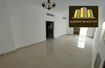 Apartment - 2 Bedrooms - 3 Bathrooms for rent in Al Jurf 2 - Al Jurf - Ajman Downtown - Ajman